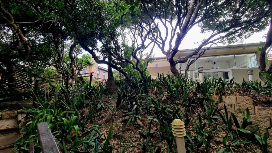 5 Bedroom Property for Sale in Kenton On Sea Eastern Cape
